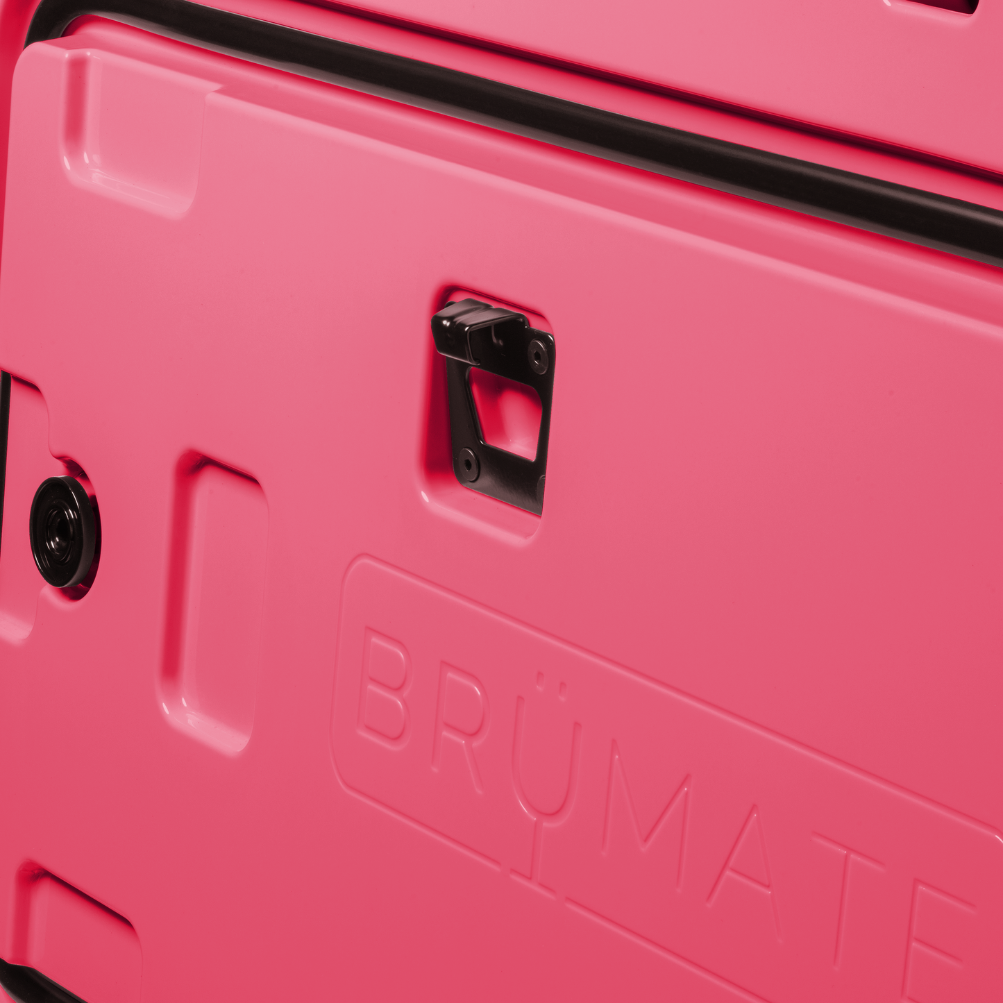 brutank-k4 brutank-55qt-neonpink-bottle-opener.png